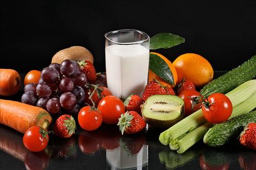 牛奶,茶叶,黄花菜,木耳,这些食物不能吃新鲜的